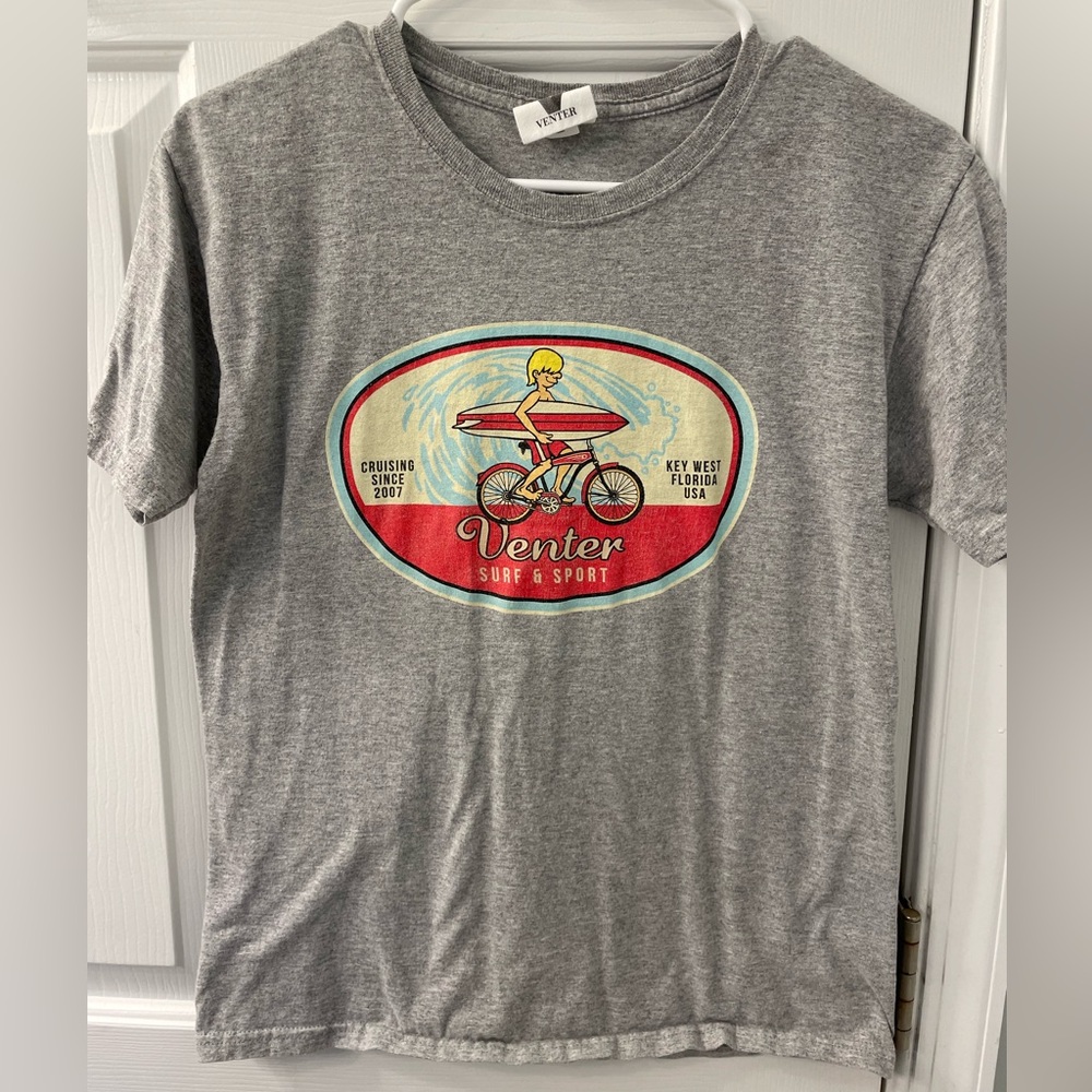 Venter Surf and sport store logo tshirt bike surfer key west YL